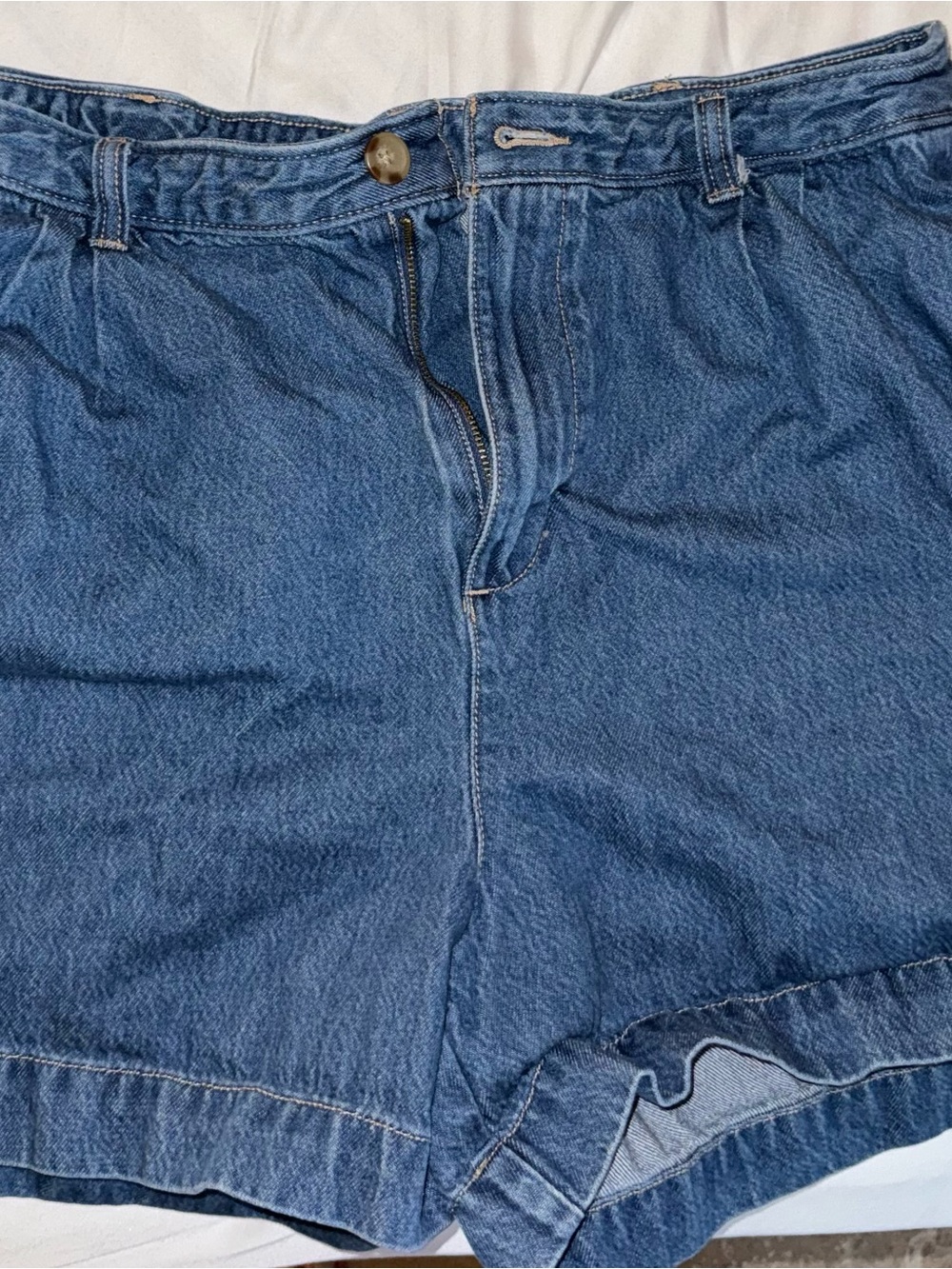 *4/$20* ~extra~ High Rise Old Navy Jean Shorts